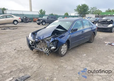 2003 Honda Accord 2.4 Lx из США, поврежденный, VIN 1HGCM56333A114638